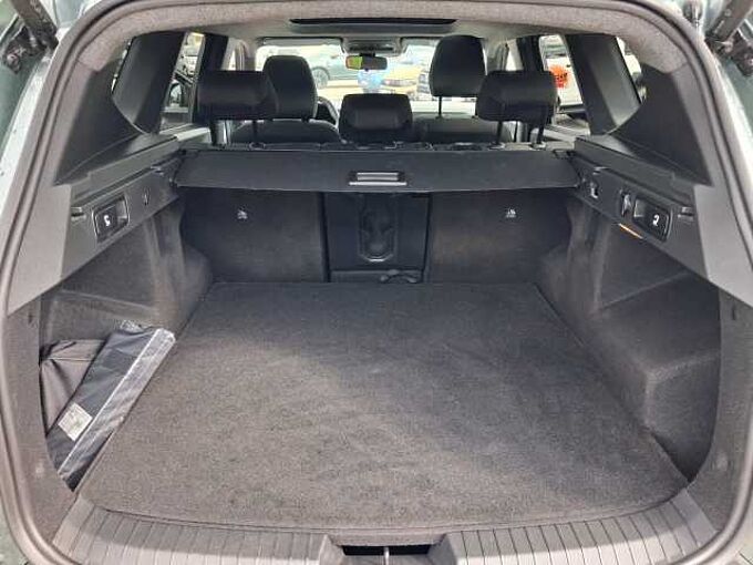 Dacia Bigster 1.2  4x4 Extreme  , AHK, Pano, el. Heckk.