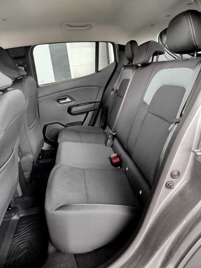 Dacia Sandero Stepway Extreme Eco-G 120 auto Winter/Technik/Driving