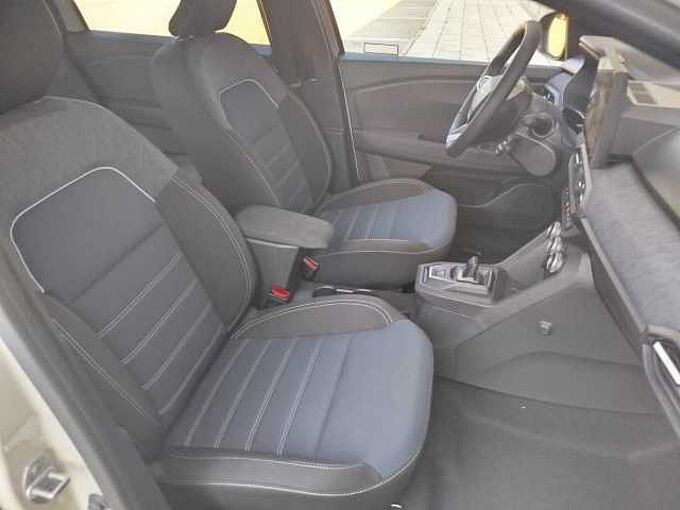Dacia Jogger Journey 1.8 Hybrid 155 5-Sitzer VOLL!