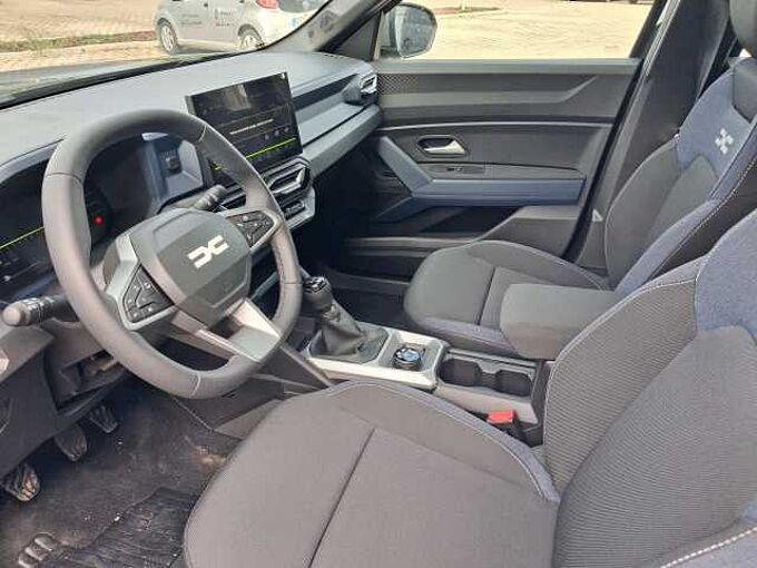 Dacia Bigster Expression Tce130 4x4 Navi, Winter PLUS, Easypaket