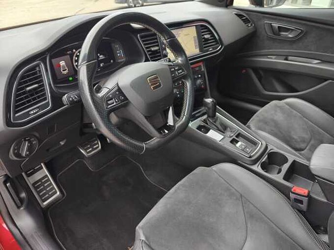 SEAT Leon ST Cupra 300 4Drive DSG PANO/KEYLESS/BEATS
