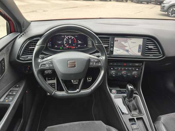 SEAT Leon ST Cupra 300 4Drive DSG PANO/KEYLESS/BEATS