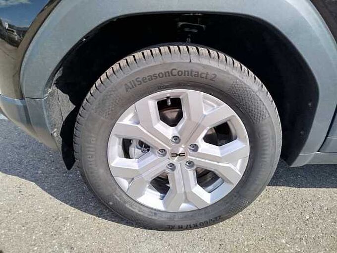Dacia Duster Expression hybrid-G 150 4x4 AHK/Winterpaket
