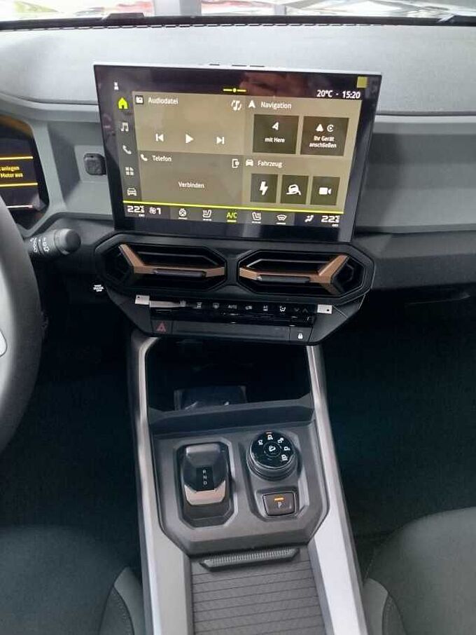 Dacia Bigster Hybrid-G 150 4x4 Extreme AHK/WINTER+/CITYPAKET/ELEKTR.HECKKL.