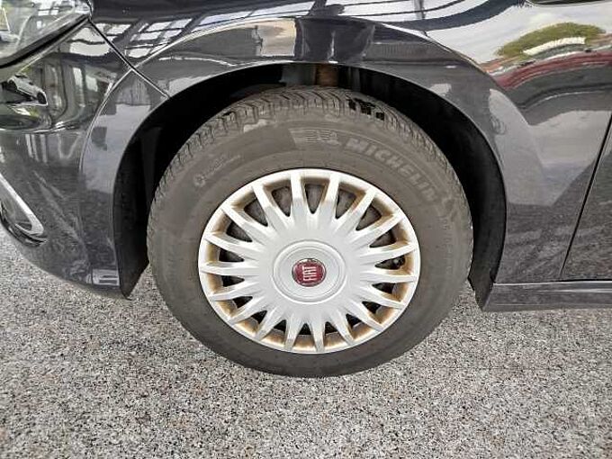 Fiat Tipo 1.4 T-Jet *KAMERA/KLIMAAUTOMATIK*