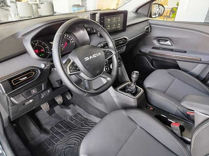 Dacia Jogger Extreme+ TCe 110 7-Sitzer NAVI/SHZ/KAMERA/PDC