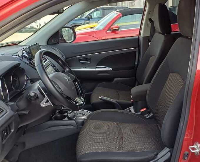Mitsubishi ASX 4x4/Autom./AHK/ PDC vo.+ hi./Kamera