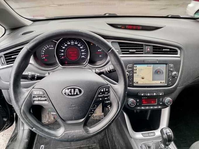 Kia Ceed 1.6 GDI *1.HD/AHK/KAMERA/NAVI*