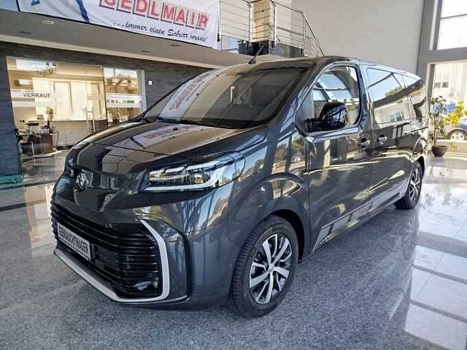 Toyota Proace Verso Team-D 8-Si. Autom. Behindertengerecht