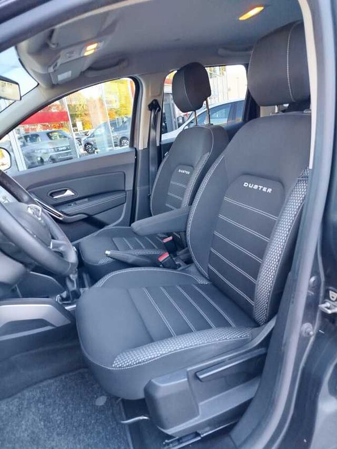 Dacia Duster Prestige TCe 150 2WD 360&deg;KAM/NAVI/KLIMAAUT.