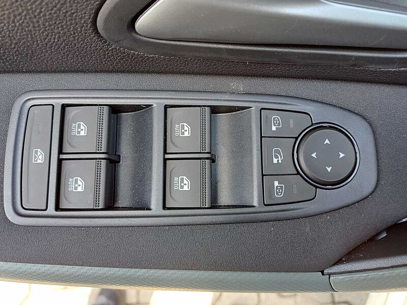 Dacia Duster 1.2 TCe 130 Mild-Hybrid Extreme 4x4/City Paket+Technik-Paket