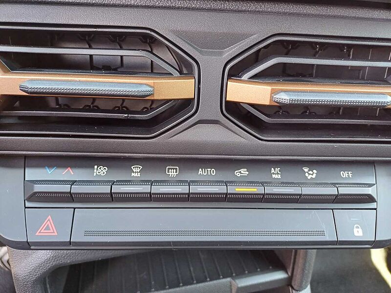 Dacia Duster 1.2 TCe 130 Mild-Hybrid Extreme 4x4/City Paket+Technik-Paket