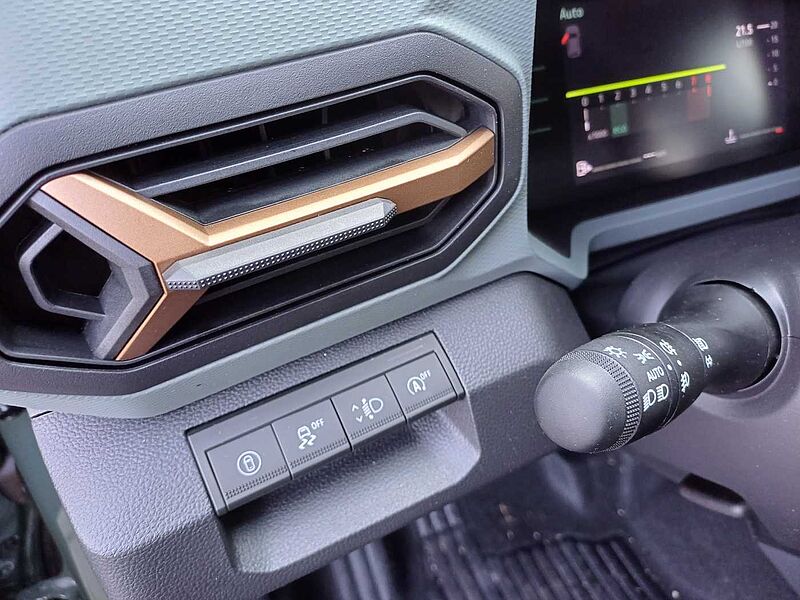 Dacia Duster 1.2 TCe 130 Mild-Hybrid Extreme 4x4/AHK/Winter+City Paket