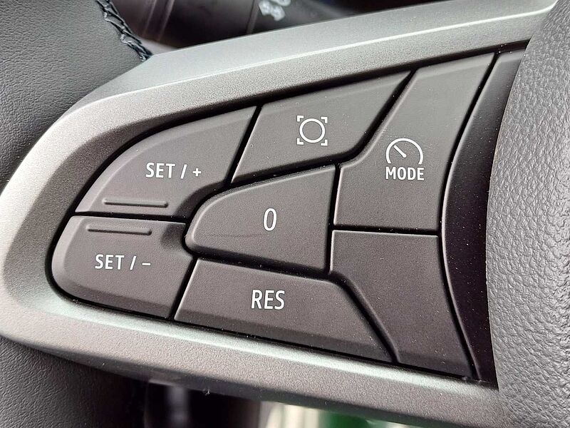 Dacia Duster TCe 130 4x4 Expression/Winterpaket/AHK/SITZHEIZUNG/KAMERA