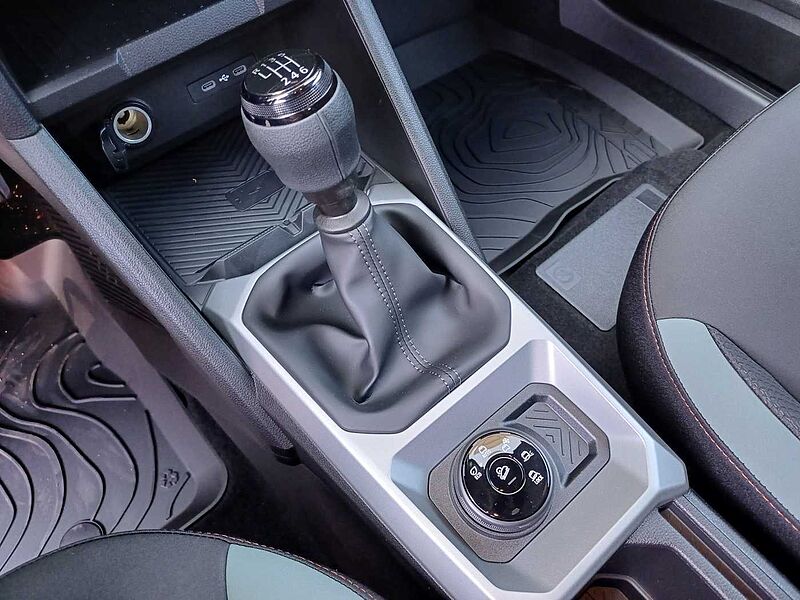 Dacia Bigster Extreme TCe 130 4x4 WiPa, City-Paket, Panoramadach