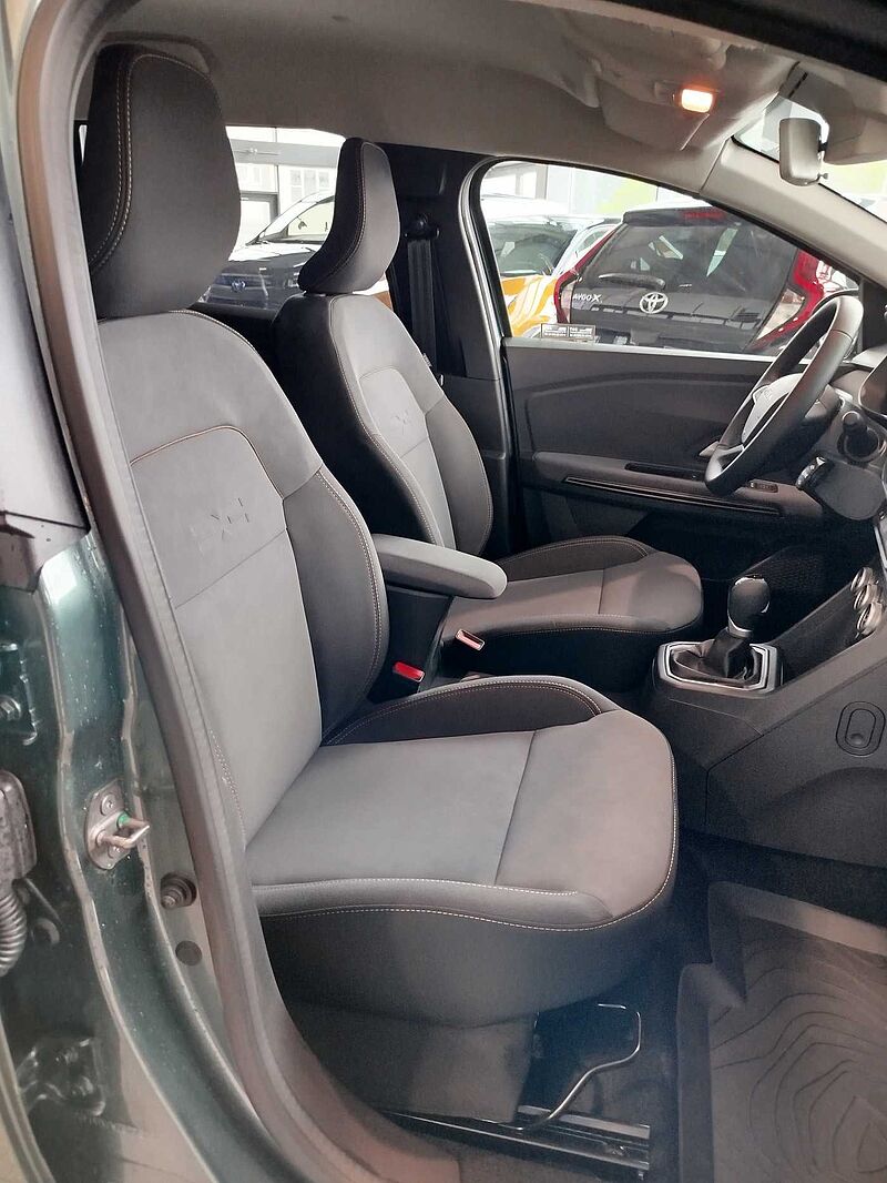 Dacia Jogger HYBRID 140 Extreme+ 7-Sitzer AHK/NAV/SHZ/KAM
