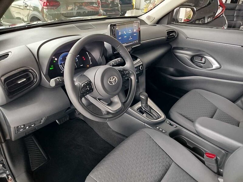 Toyota Yaris Cross Hybrid Active SHZ/LHZ/KAMERA/SOFORT!