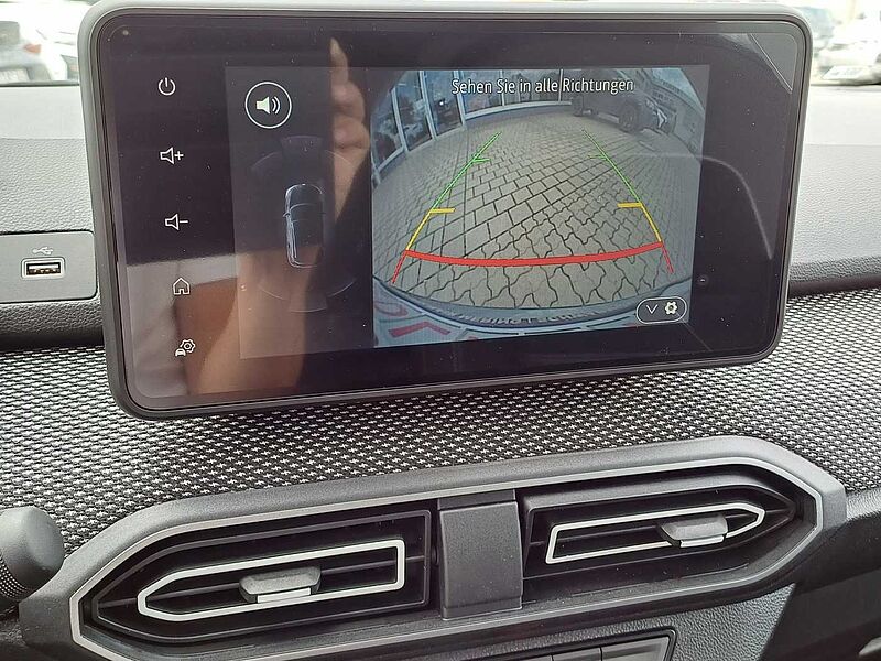 Dacia Sandero Expression 1.0 TCe 100 LPG NAVI/KAMERA/EInparkhilfe