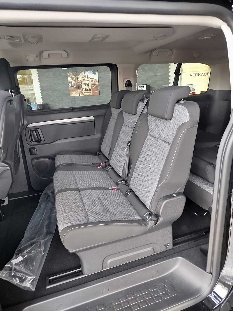 Toyota Proace Verso L2 Team D 8-Sitze/NAVI/SITZHEIZUNG/KAMERA
