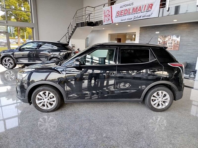 SsangYong Tivoli 1.2 T-GDi Quartz *NAVI/KAMERA/SHZ/AHK*