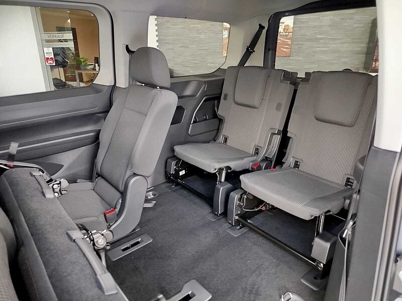 Volkswagen Caddy Maxi Family 1.5 TSI DSG AHK/7SITZE/KAM