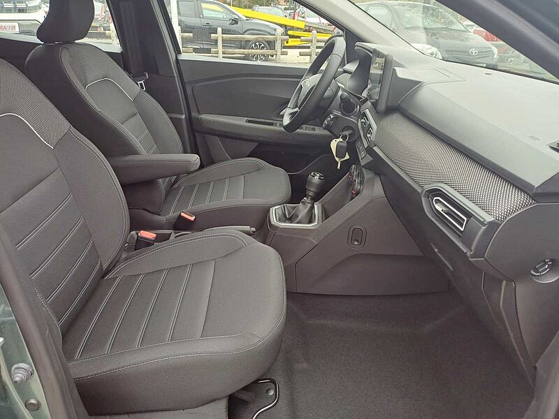Dacia Sandero Expression TCe 90/Navi/Kamera/Einparkhilfe vorne+hinten