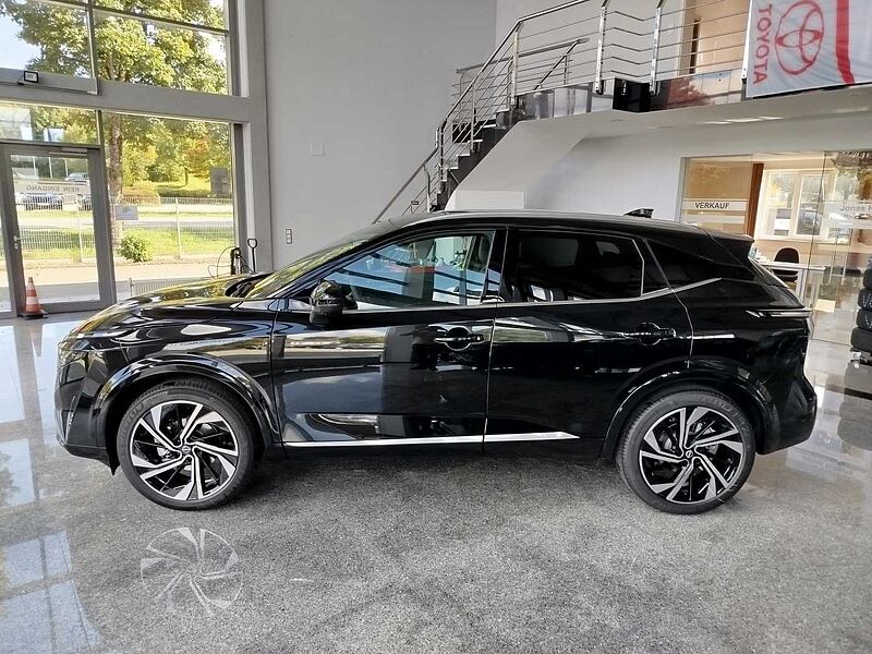 Nissan Qashqai 1.3 DIG-T MHEV TEKNA+ *PANO/BOSE/20ZOLL*