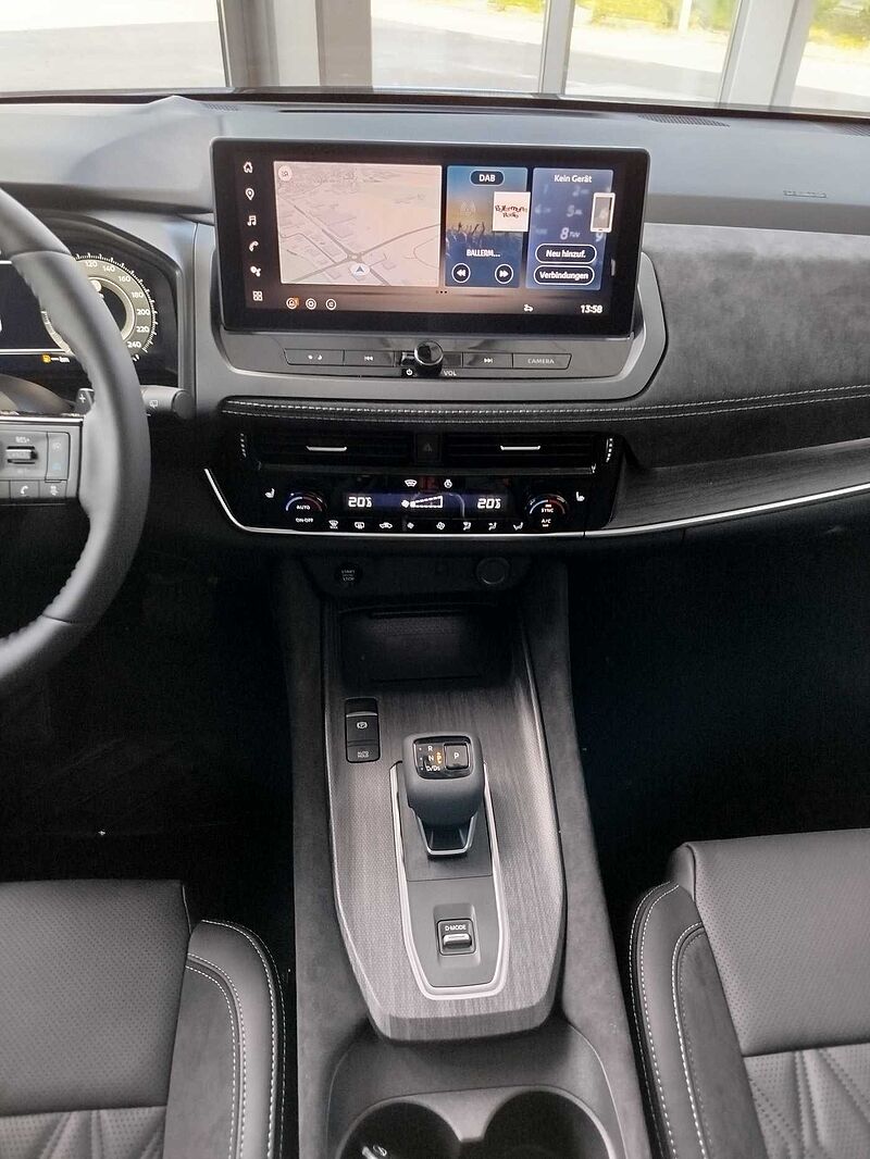 Nissan Qashqai 1.3 DIG-T MHEV TEKNA+ *PANO/BOSE/20ZOLL*