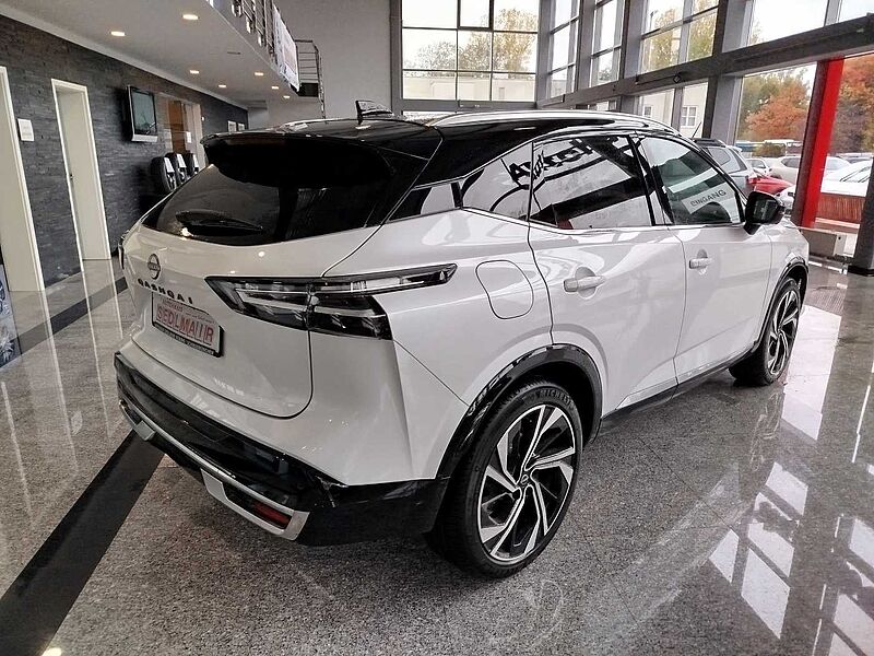 Nissan Qashqai 1.3 DIG-T MHEV TEKNA+ *PANO/BOSE/20ZOLL*