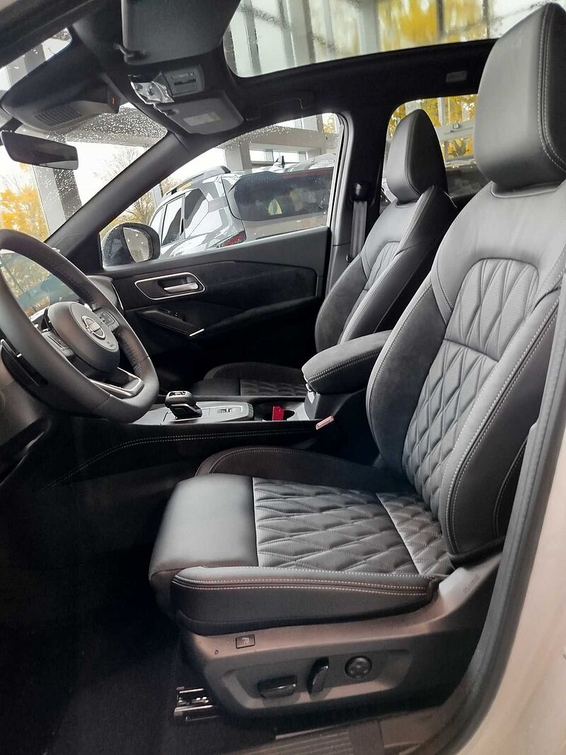 Nissan Qashqai 1.3 DIG-T MHEV TEKNA+ *PANO/BOSE/20ZOLL*