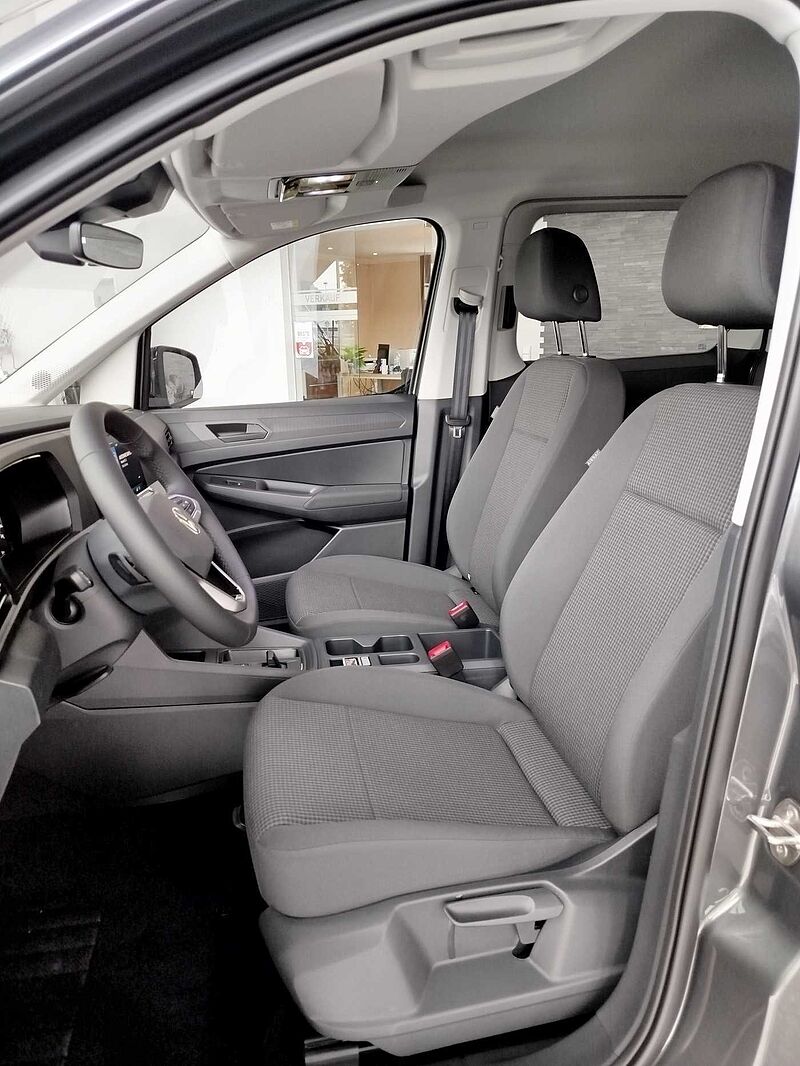 Volkswagen Caddy Maxi Family 1.5 TSI DSG AHK/7SITZE/KAM