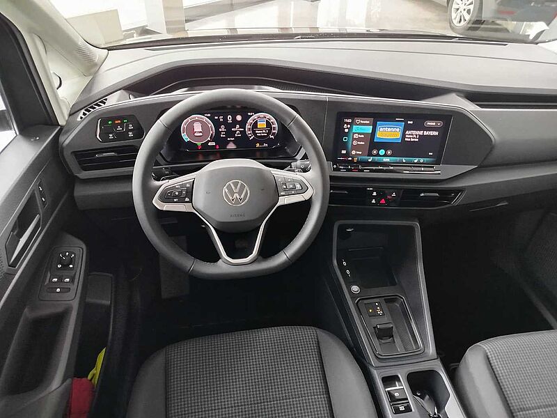 Volkswagen Caddy Maxi Family 1.5 TSI DSG AHK/7SITZE/KAM