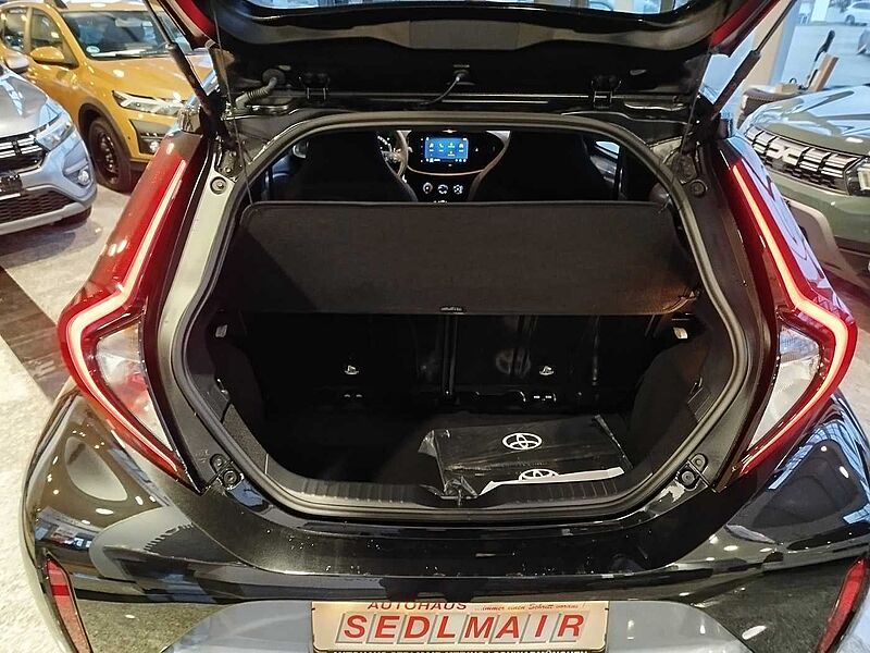 Toyota Aygo X Teamplayer KAMERA/SHZ/CARPLAY