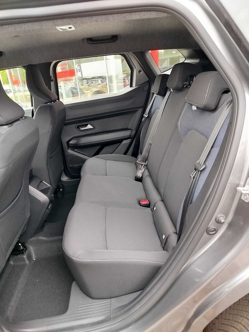 Dacia Duster TCe 130 4x4 Expression *WINTERPAKET*