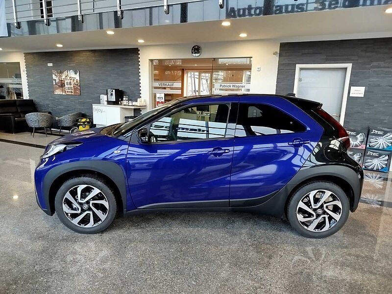 Toyota Aygo X Teamplayer KAMERA/SHZ/CARPLAY