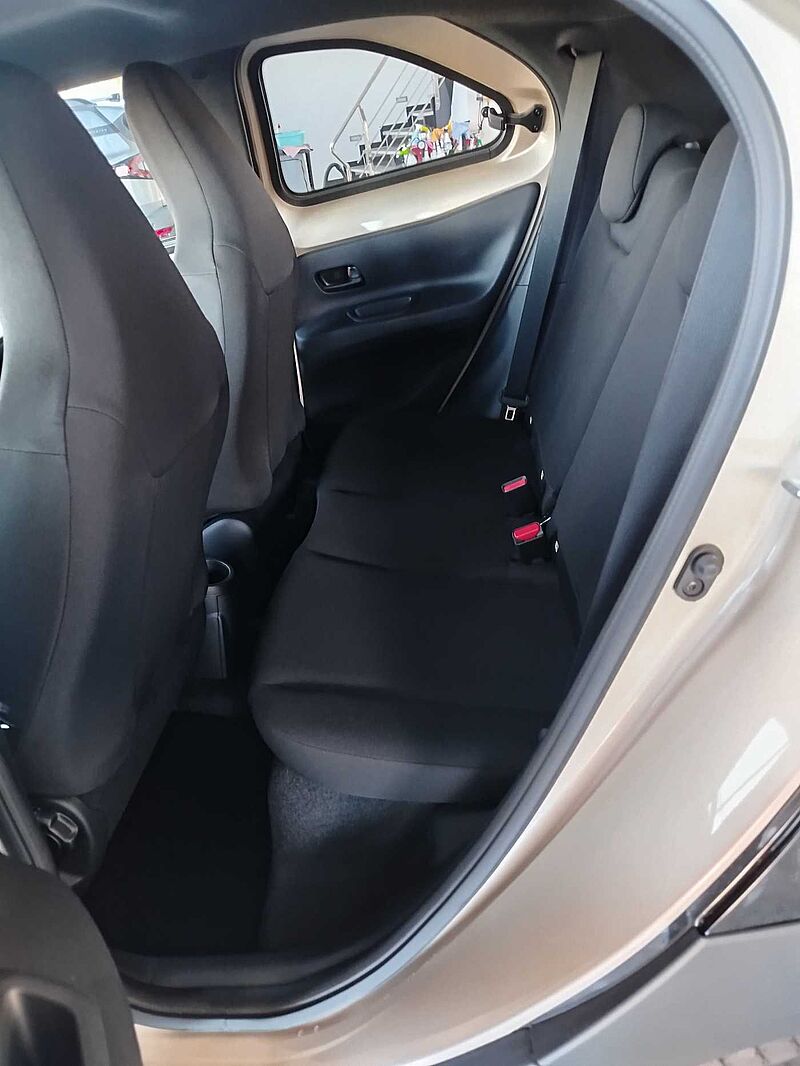 Toyota Aygo X Teamplayer KAMERA/SHZ/CARPLAY