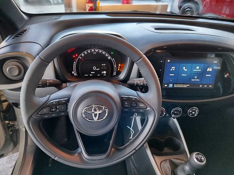 Toyota Aygo X Teamplayer KAMERA/SHZ/CARPLAY
