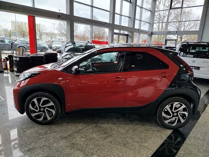 Toyota Aygo X Teamplayer KAMERA/SHZ/CARPLAY