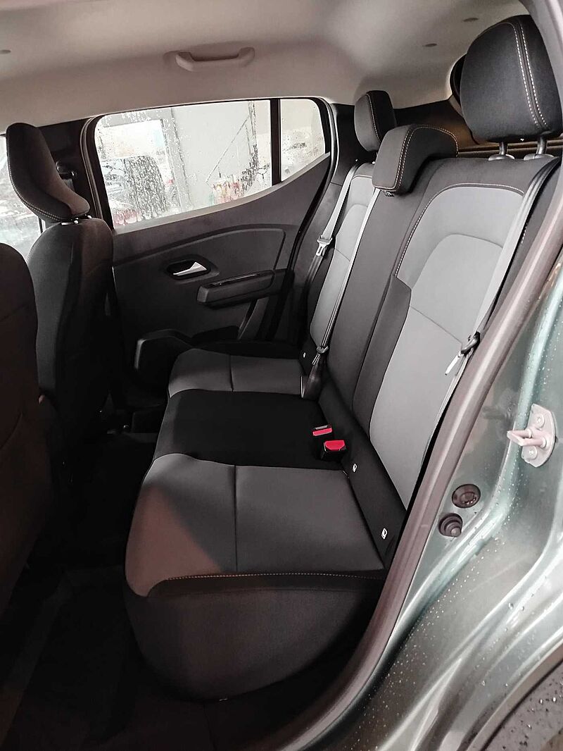 Dacia Sandero Stepway Extreme TCe 110 SHZ/PDC V+H/KAMERA