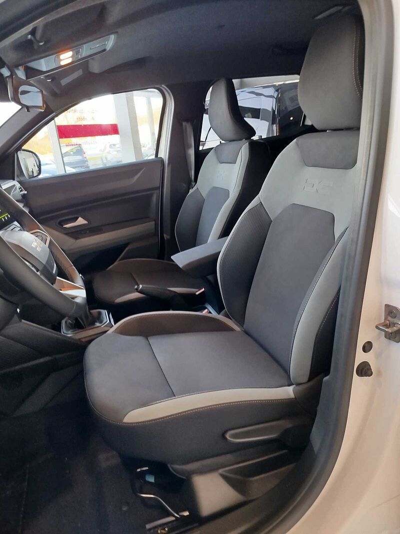 Dacia Duster Extreme TCe 130 AHK+WINTERPAK+CITYPAK