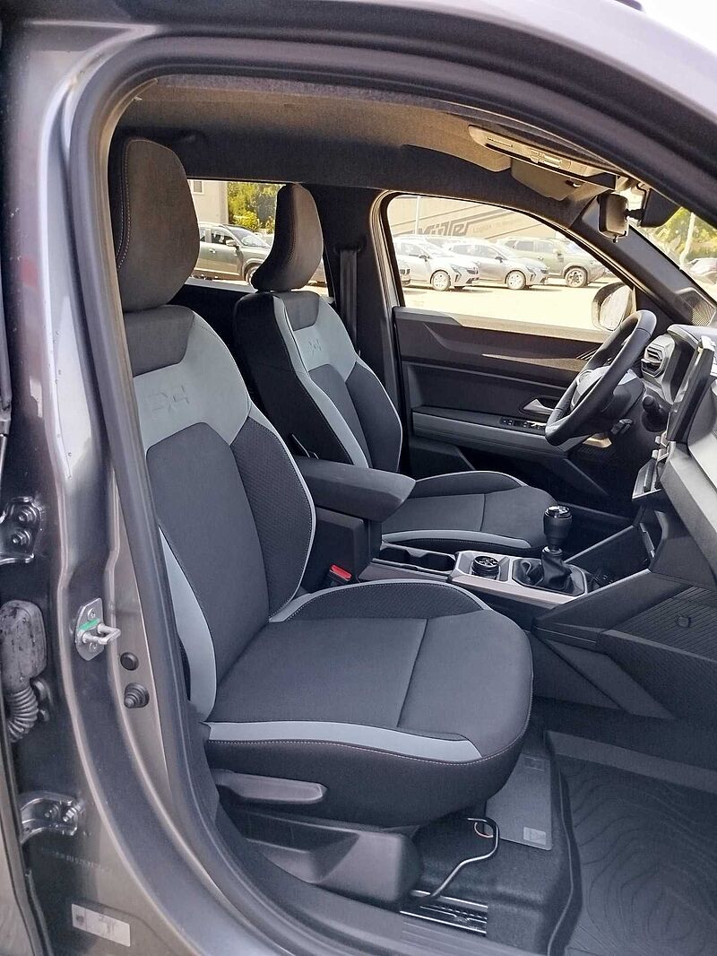 Dacia Duster Extreme TCe 130 4x4 /WINTER/CITY/TECHNIK/NAVI