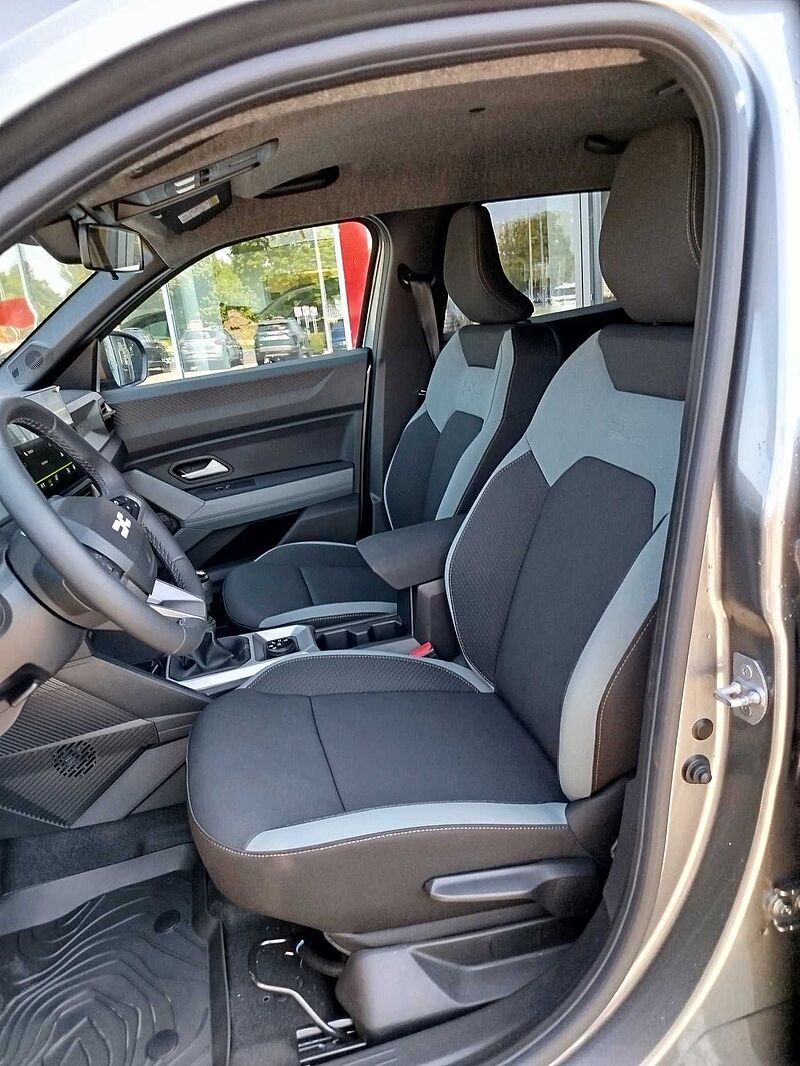 Dacia Duster Extreme TCe 130 4x4 WINTER/CITY/TECHNIK/NAVI