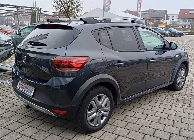 Dacia Sandero Stepway Comfort TCe 90 Automatik, AHK, v. Extras