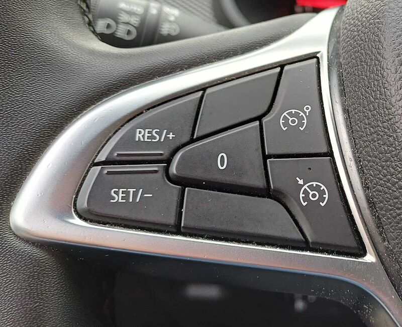 Dacia Sandero Stepway Comfort TCe 90 Automatik, AHK, v. Extras