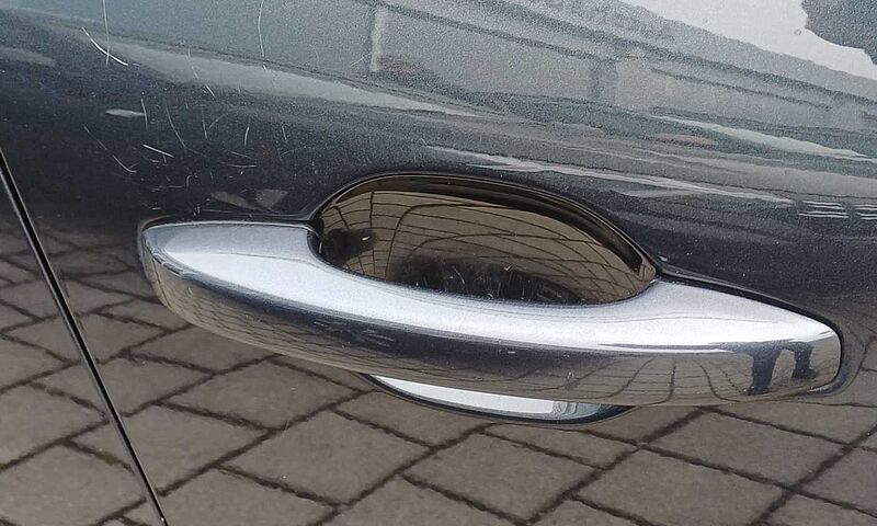 Dacia Sandero Stepway Comfort TCe 90 Automatik, AHK, v. Extras