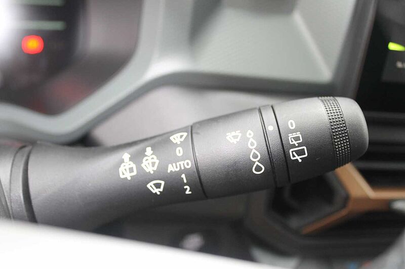 Dacia Duster TCe 130 Extreme/Winter/City/Technik-Paket