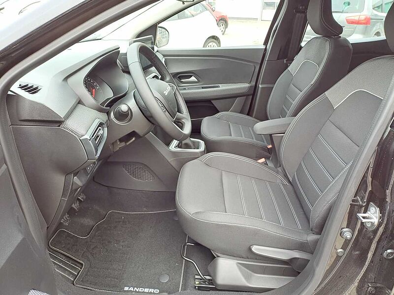 Dacia Sandero Journey ECO-G 100/Klimaaut. , Kamera, PDC vo. + hi.