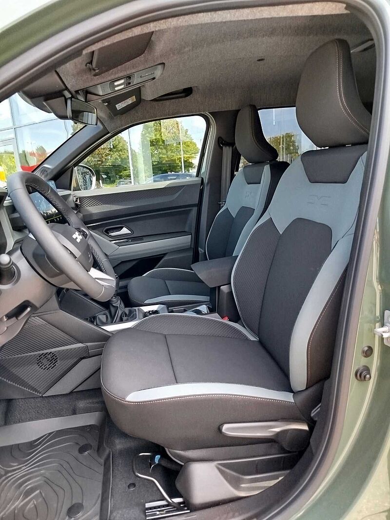 Dacia Duster Extreme TCe 130 4x4 WINTER/CITY/TECHNIK/NAVI