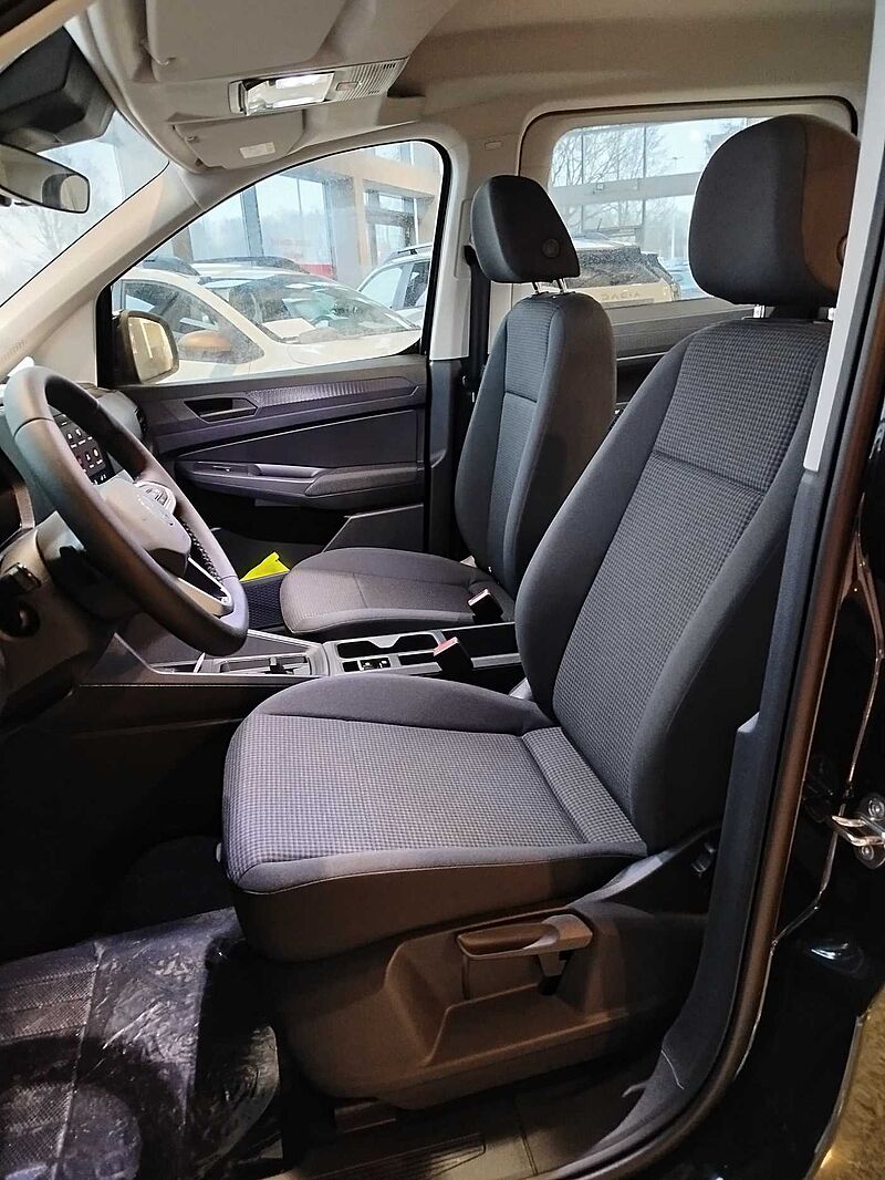 Volkswagen Caddy Maxi Family 1.5 TSI DSG AHK/7SITZE/KAMERA