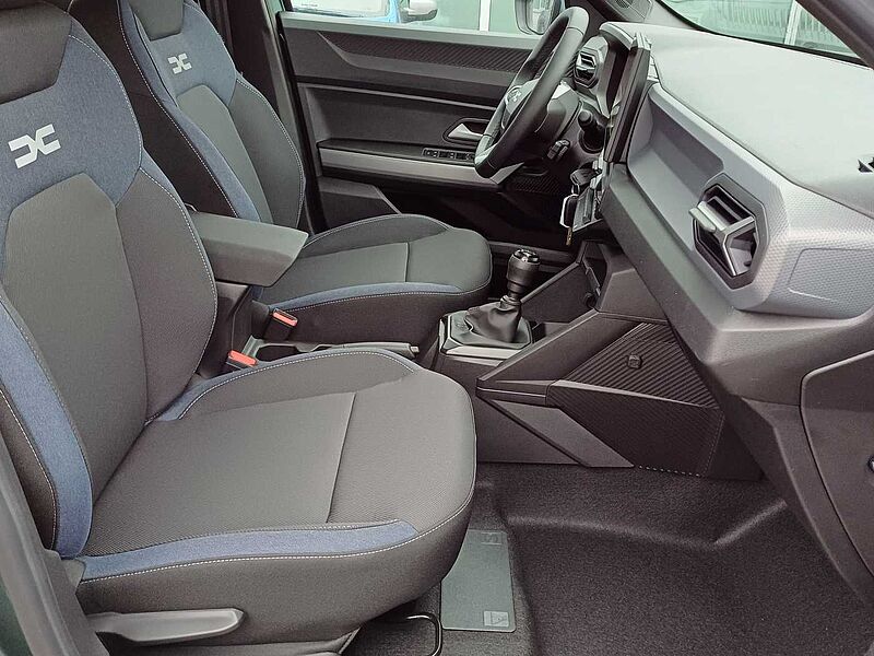 Dacia Duster TCe 130 4x4 Expression/AHK/Winterpaket/SITZHEIZUNG/KAMERA